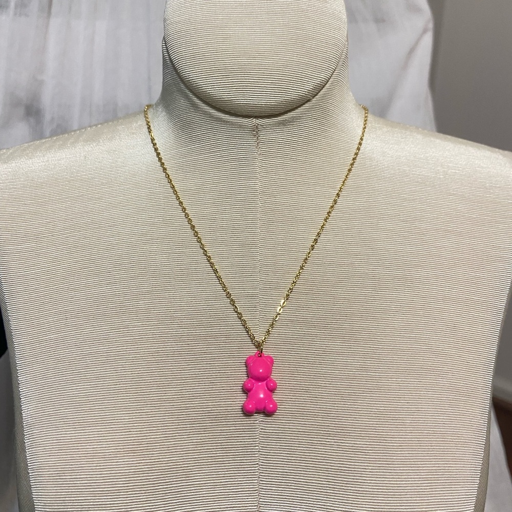 NEVER WORN pink gummy bear necklace